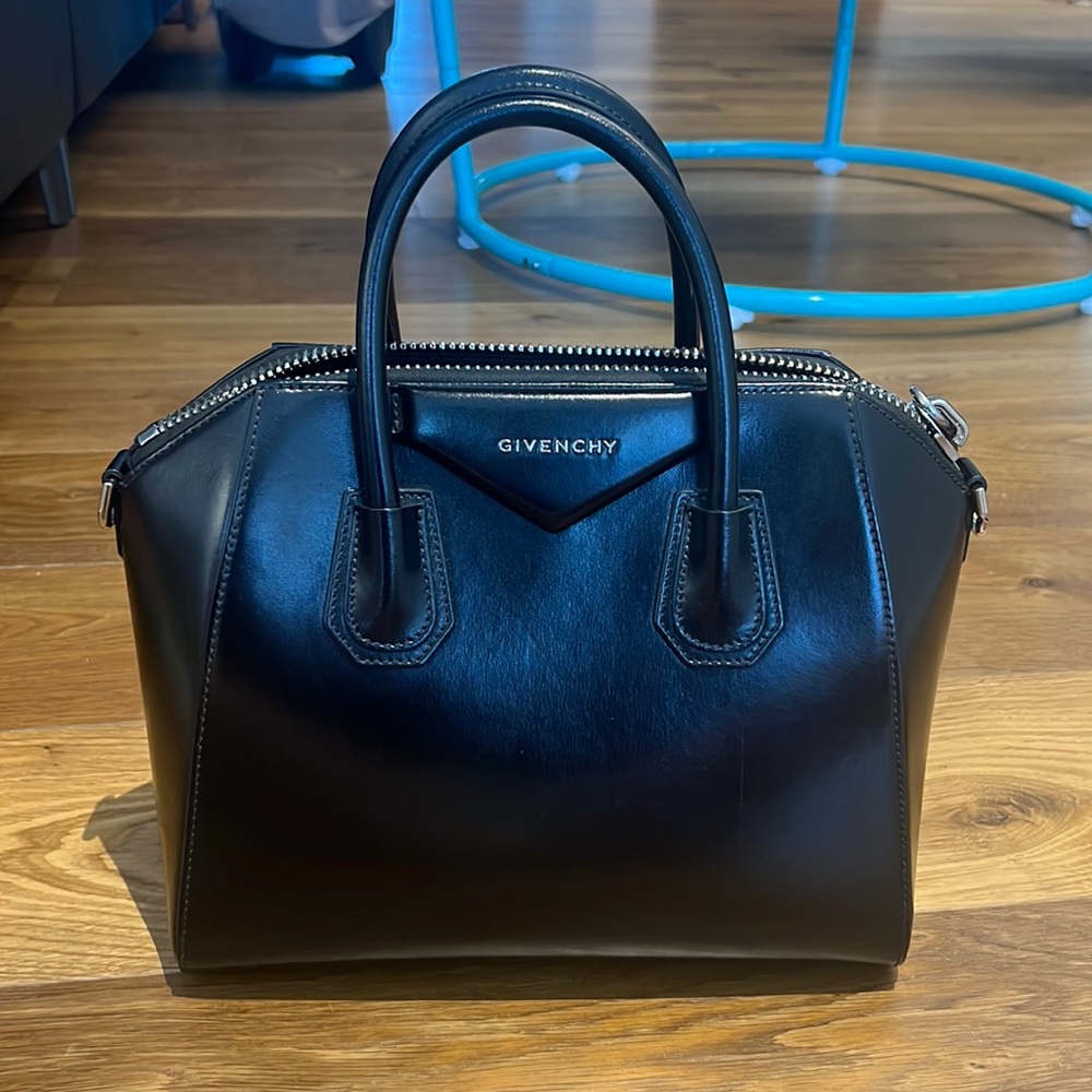 Givenchy Small Antigona Bag